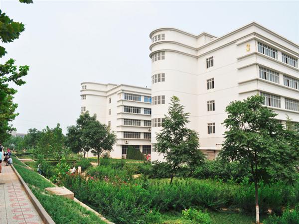 石家莊理工職業學院規模多大